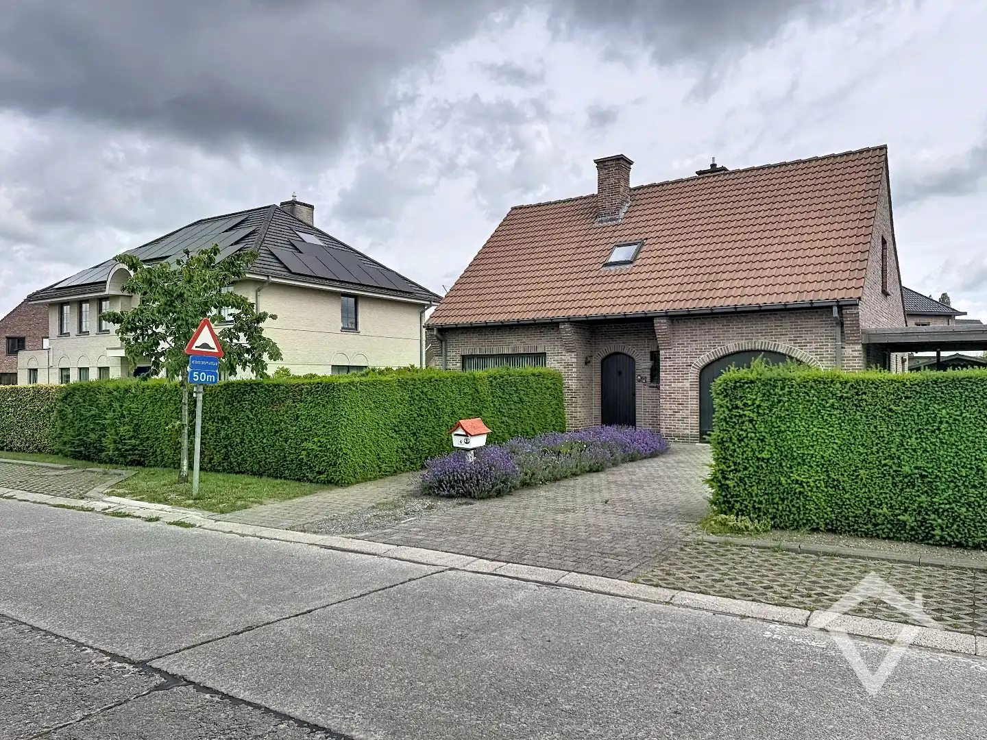 Instapklare gezinswoning met garage, carport en zonnige tuin in Scheldewindeke (Oosterzele) foto 4