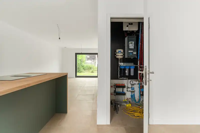Nieuwbouw met trendy inrichting foto 10