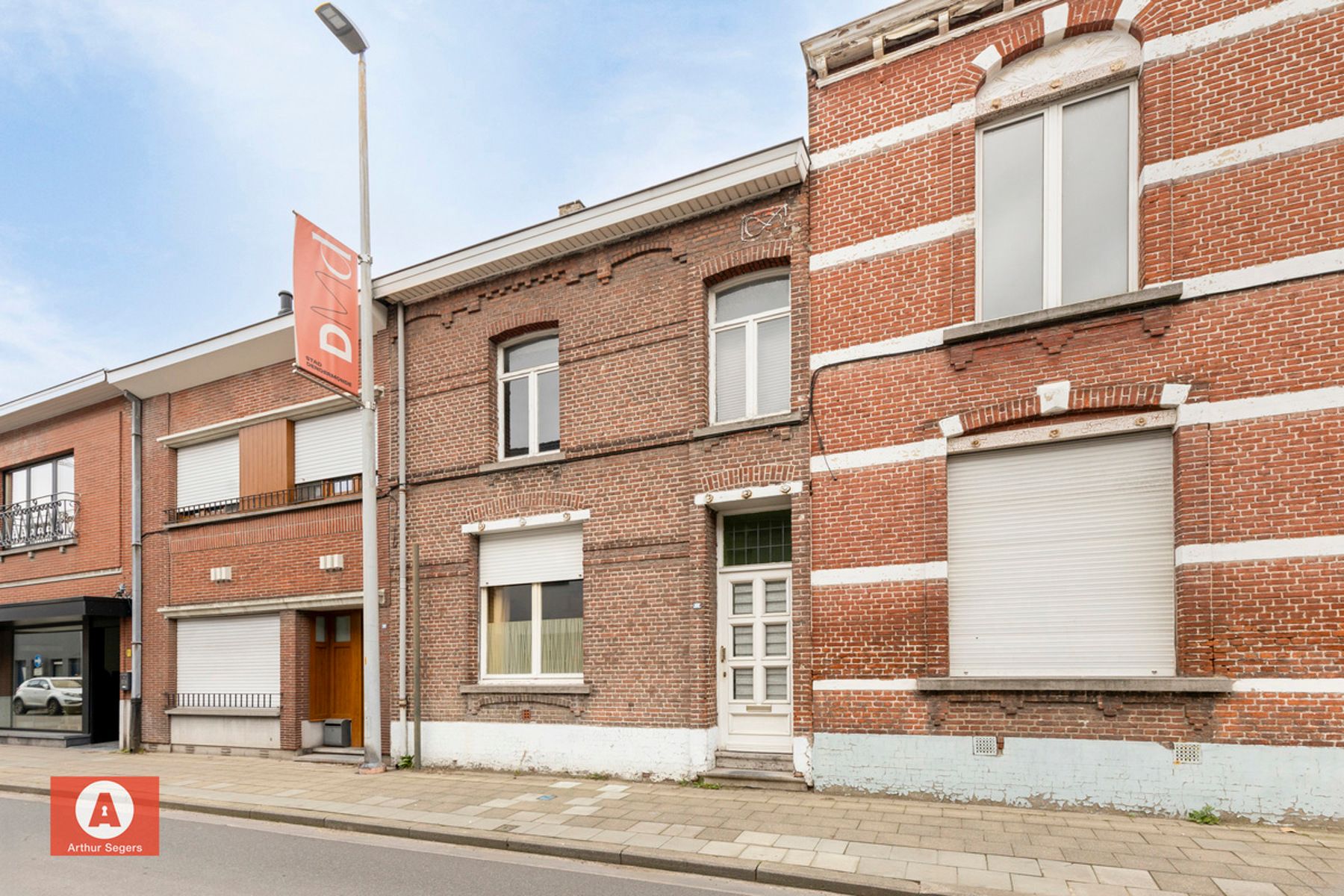 !!! IN OPTIE !!! Te renoveren woning in hartje Baasrode foto 3