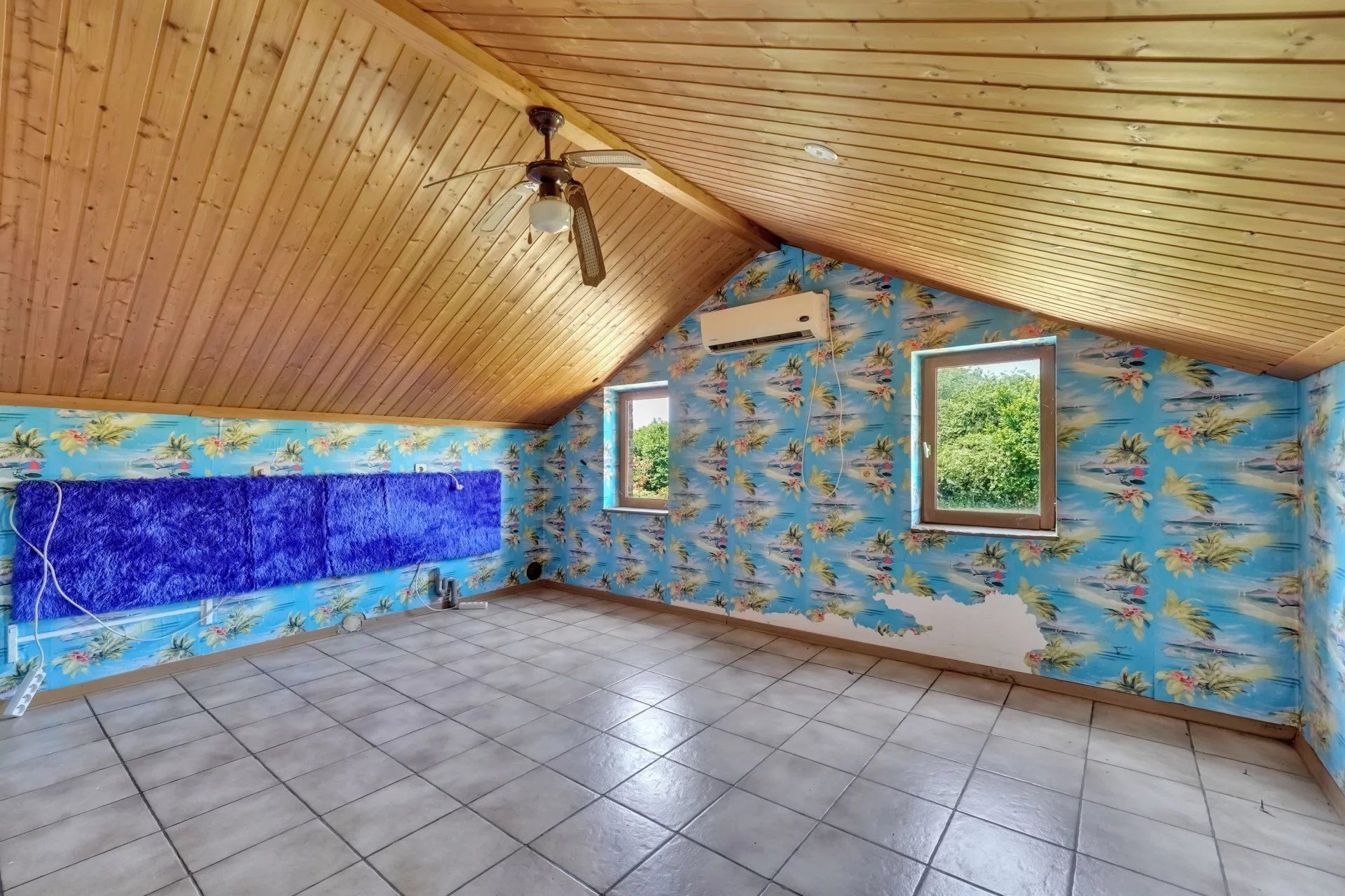 Halfopen woning foto 14