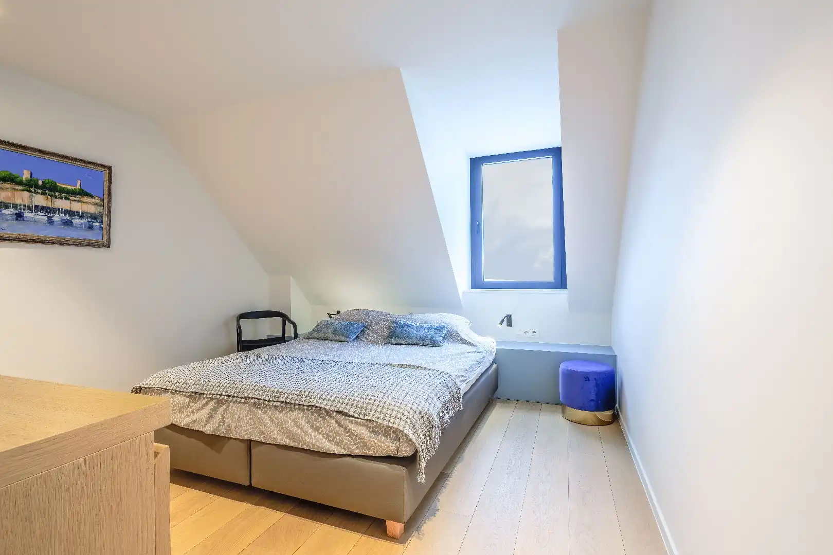 Prachtig recent en bemeubeld duplex dakappartement op de Zeedijk foto 12