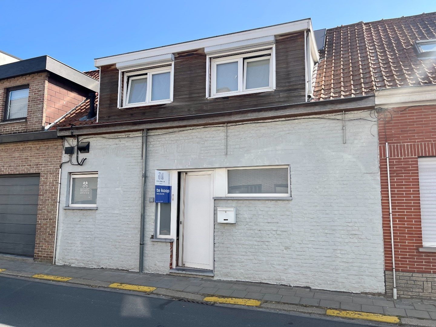 Ontdek deze instapklare en energiezuinige woning in een rustige buurt van Kuurne. foto 6