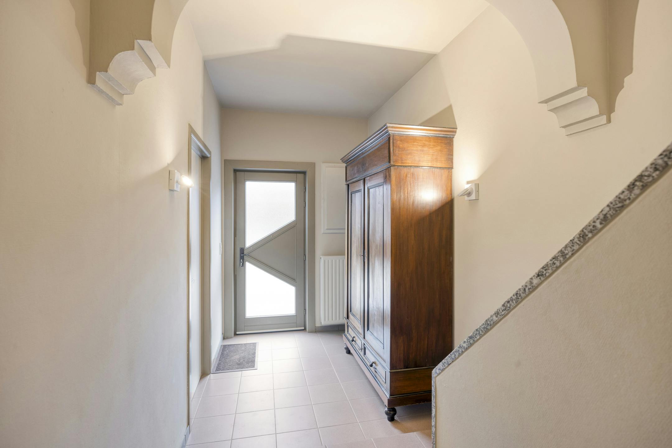 Goed gelegen stadswoning met 3 of 4 slaapkamers, tuin en garagebox  foto 18