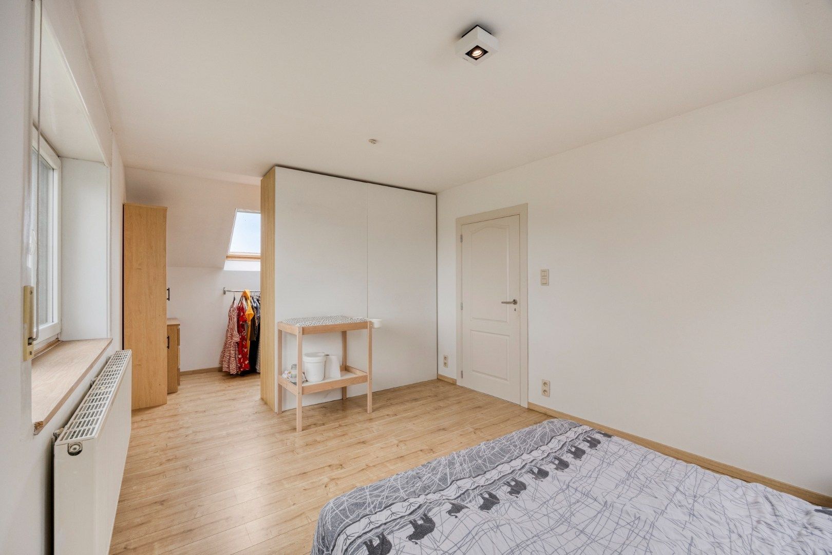 Open bebouwing met 4 slaapkamers, bureau, garage en prachtige tuin in Boutersem – EPC 158 kWh/m² - bewoonbare opp. 282 m² foto 24