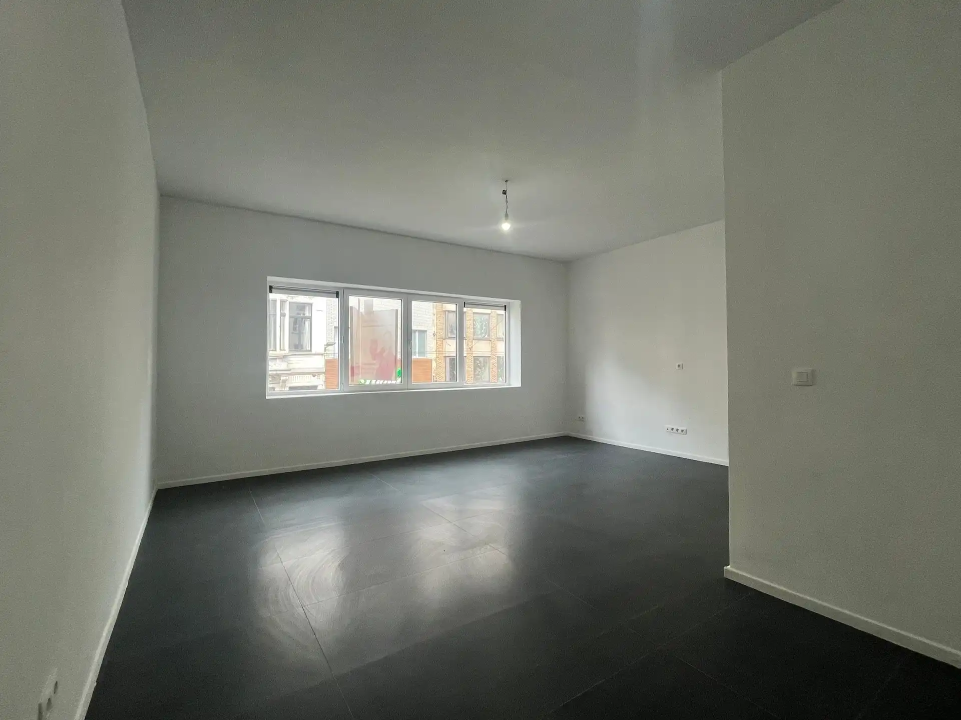 Vernieuwd  gebouw met 3 appartementen - gelegen nabij de Troonplaats! foto 5