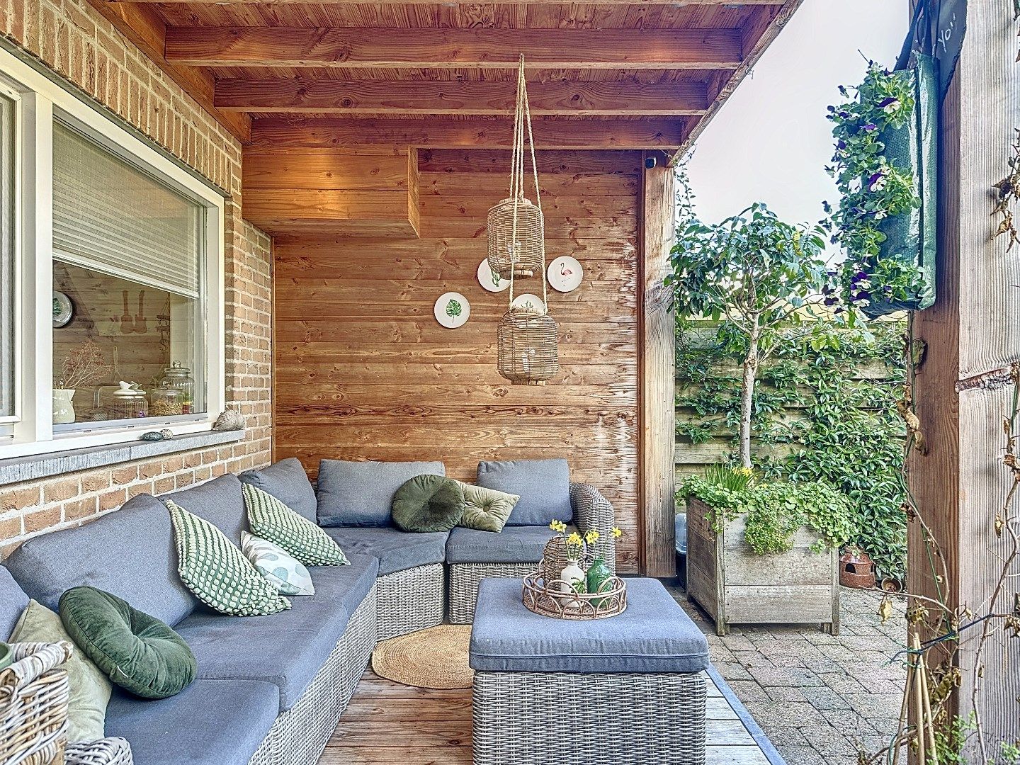 Luxe woning aan de voet van "de Brak" in Sluis foto 29