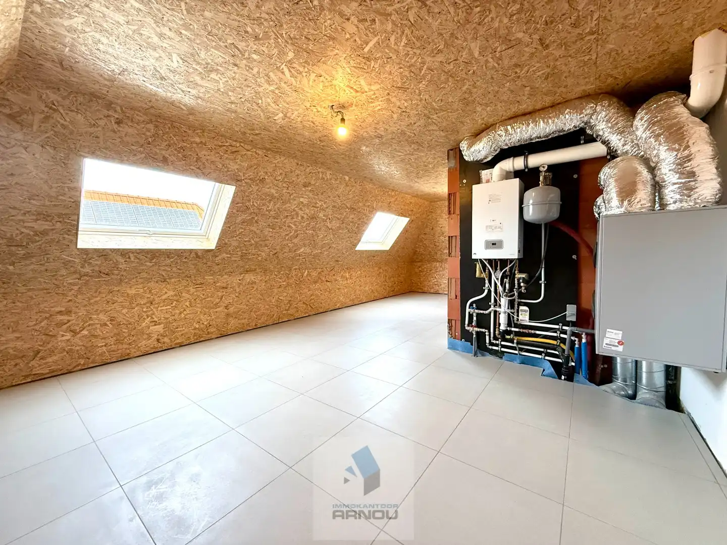 Nieuwbouwwoning met 3 slaapkamers, tuin en carport foto 24