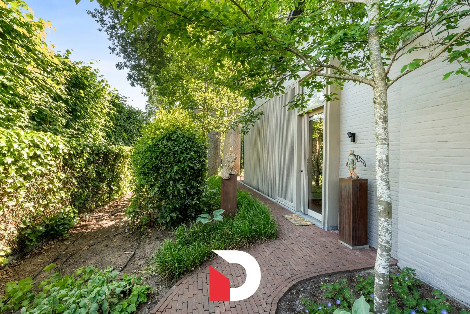 Stijlvolle en duurzame villa met unieke tuin nabij Brugge foto 31