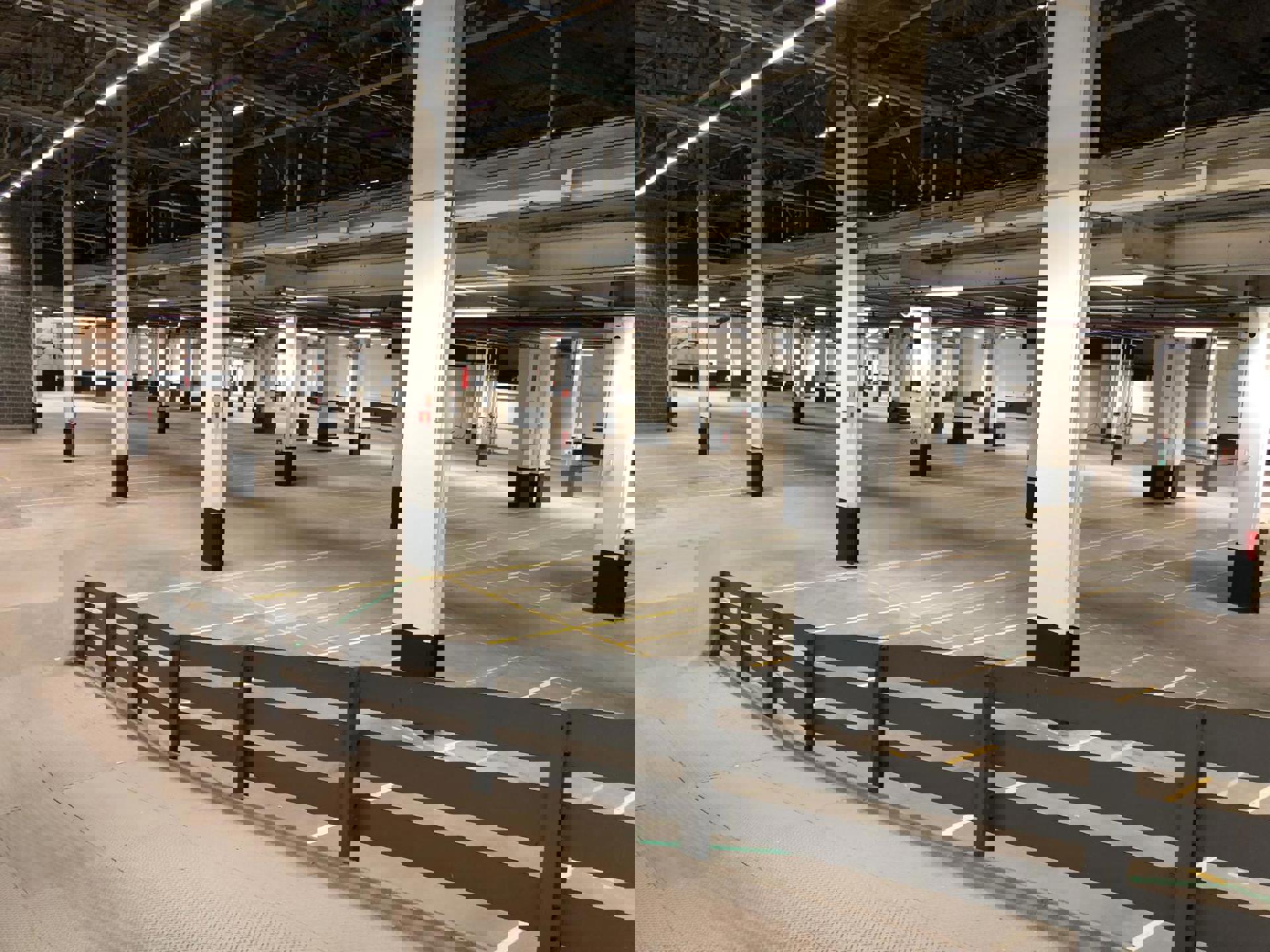 Magazijn van ca. 10.000m²  verdeeld over 2 verdiepingen glv 7.000m² en 1ste V 3.000m²  te Vilvoorde foto 14