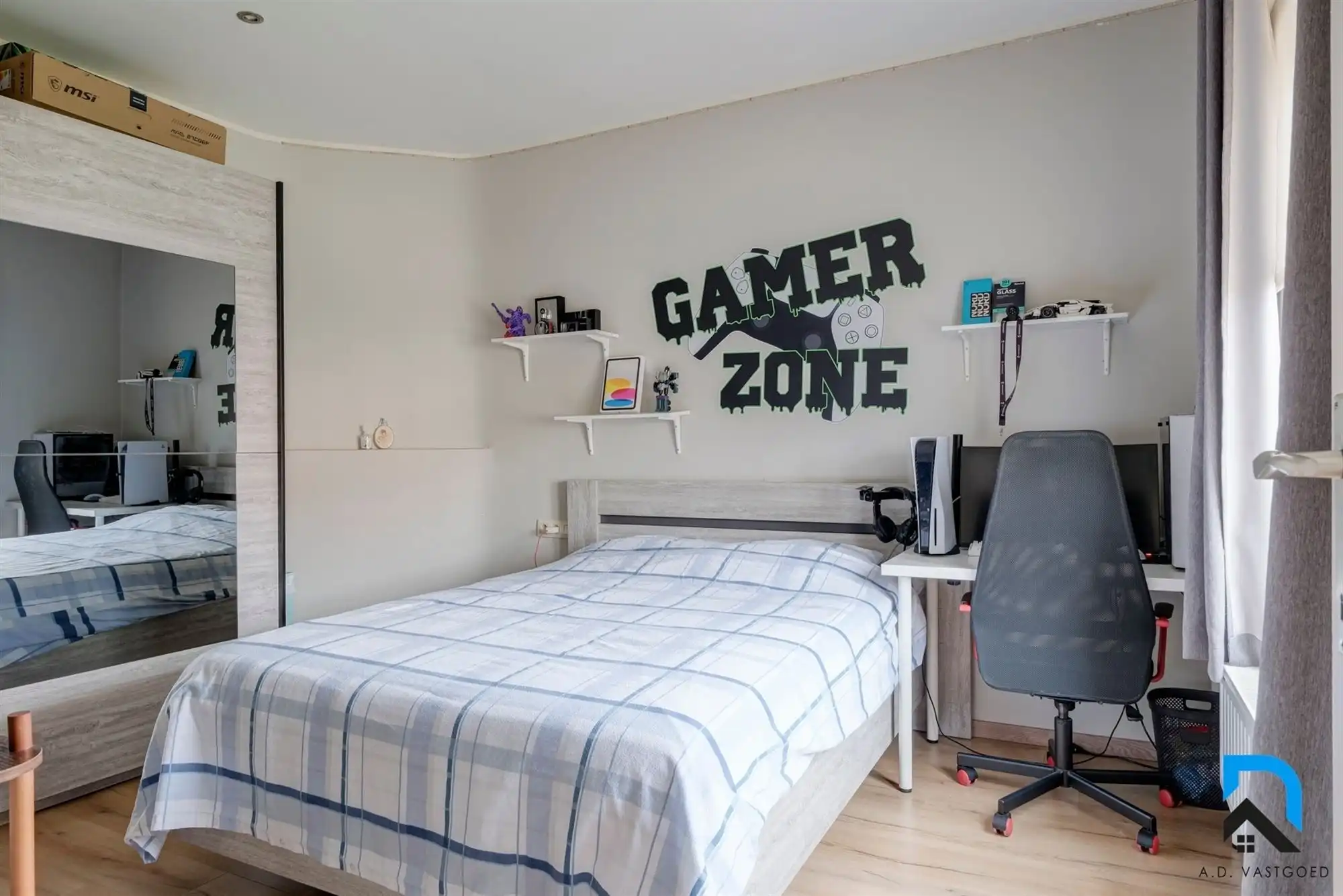 Gerenoveerde woning op toplocatie foto 17