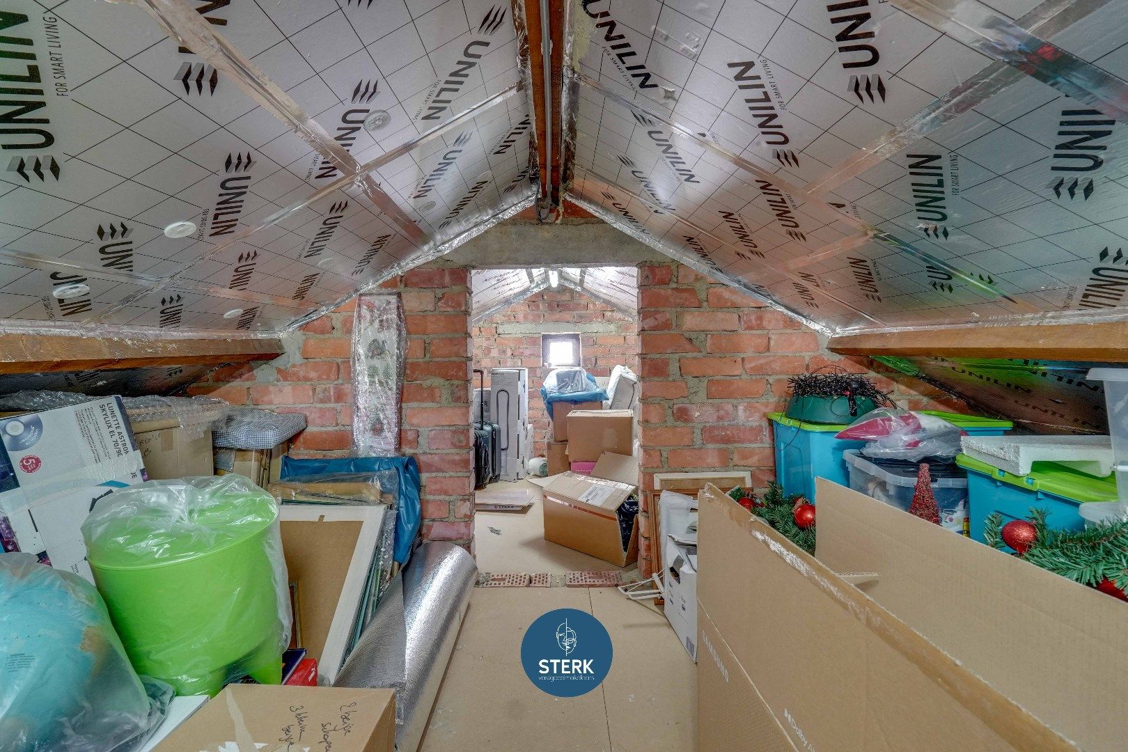 RUIME WONING MET COMMERCIËLE RUIMTE OP EEN CENTRALE LIGGING TE MAASMECHELEN !  foto 22