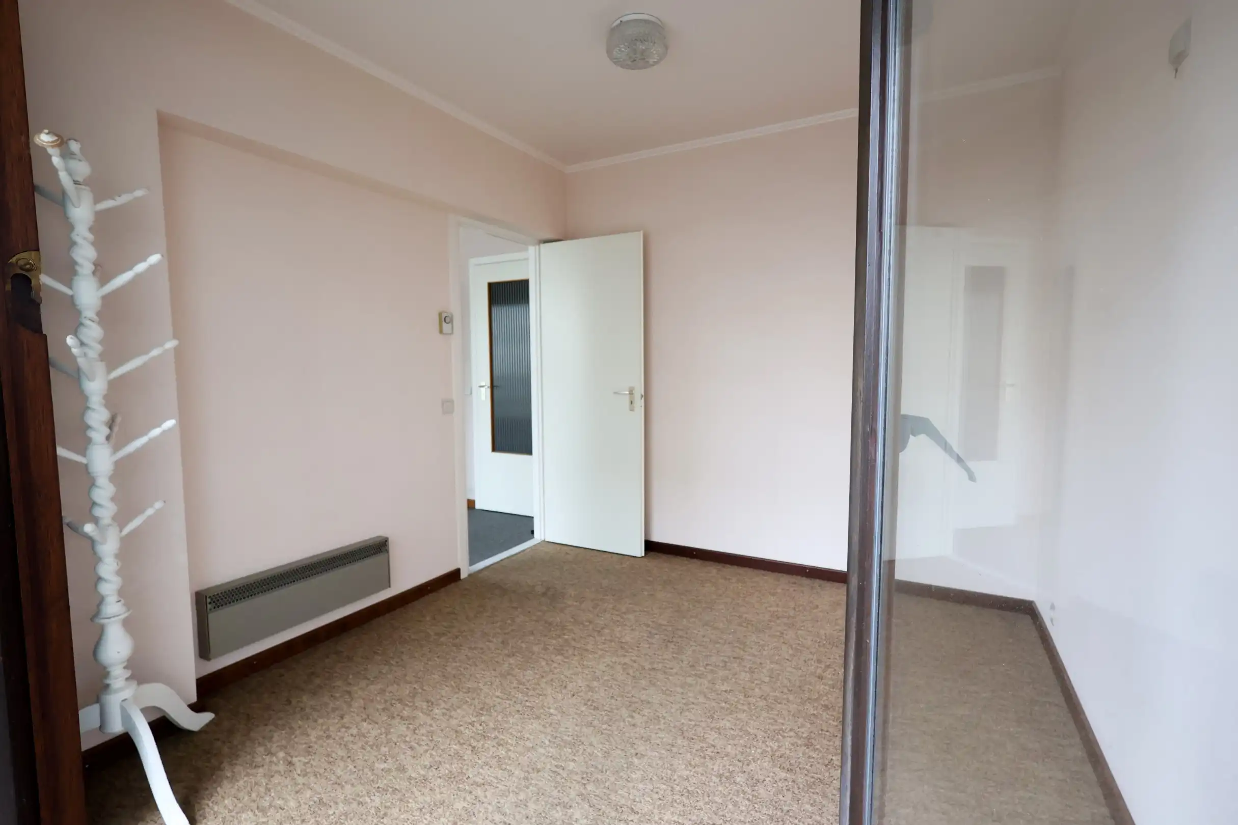 Zonnig appartement met 1 slaapkamer op het IJslandplein van Oostduinkerke foto 10