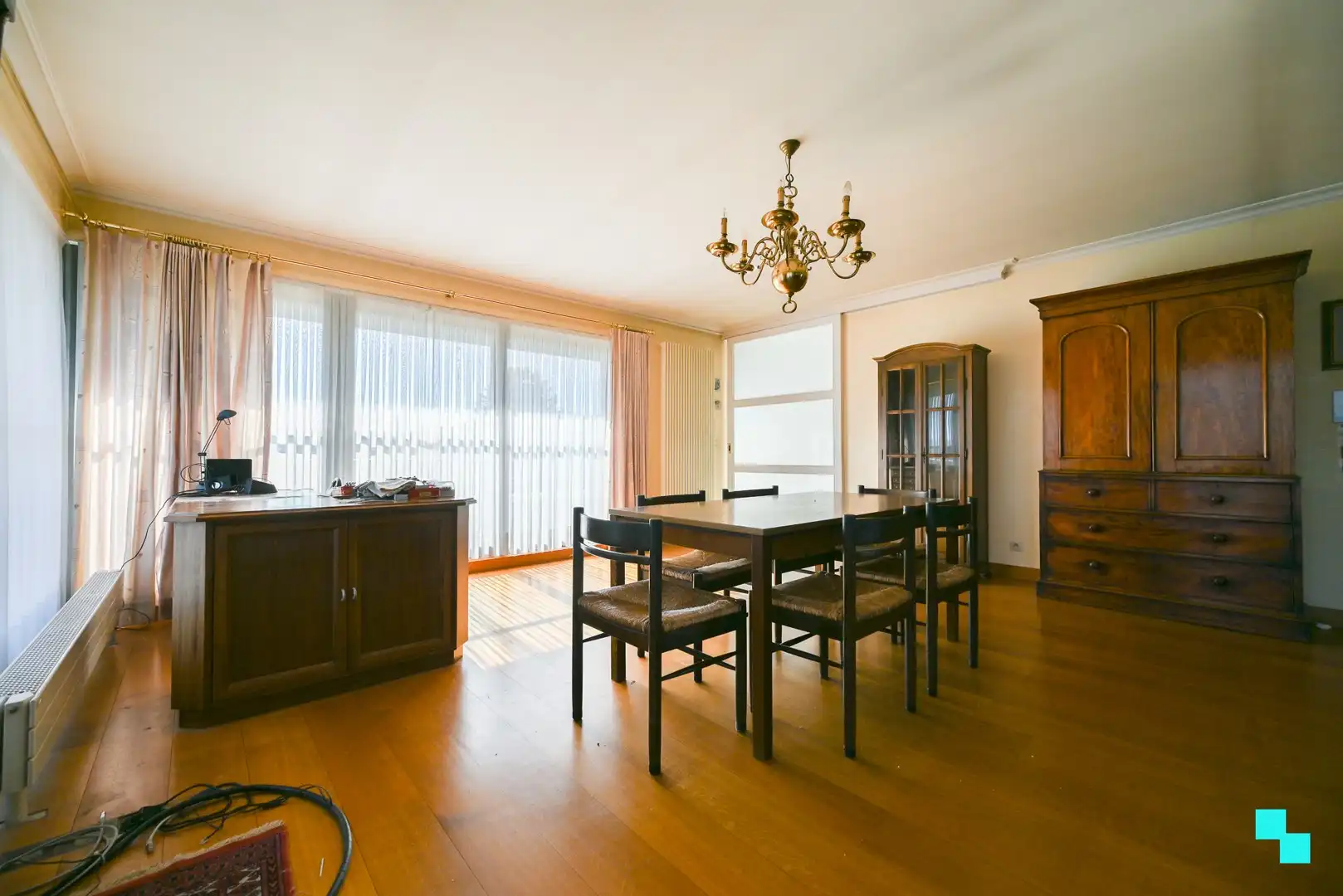 Unieke penthouse met drie terrassen in hartje Izegem foto 12