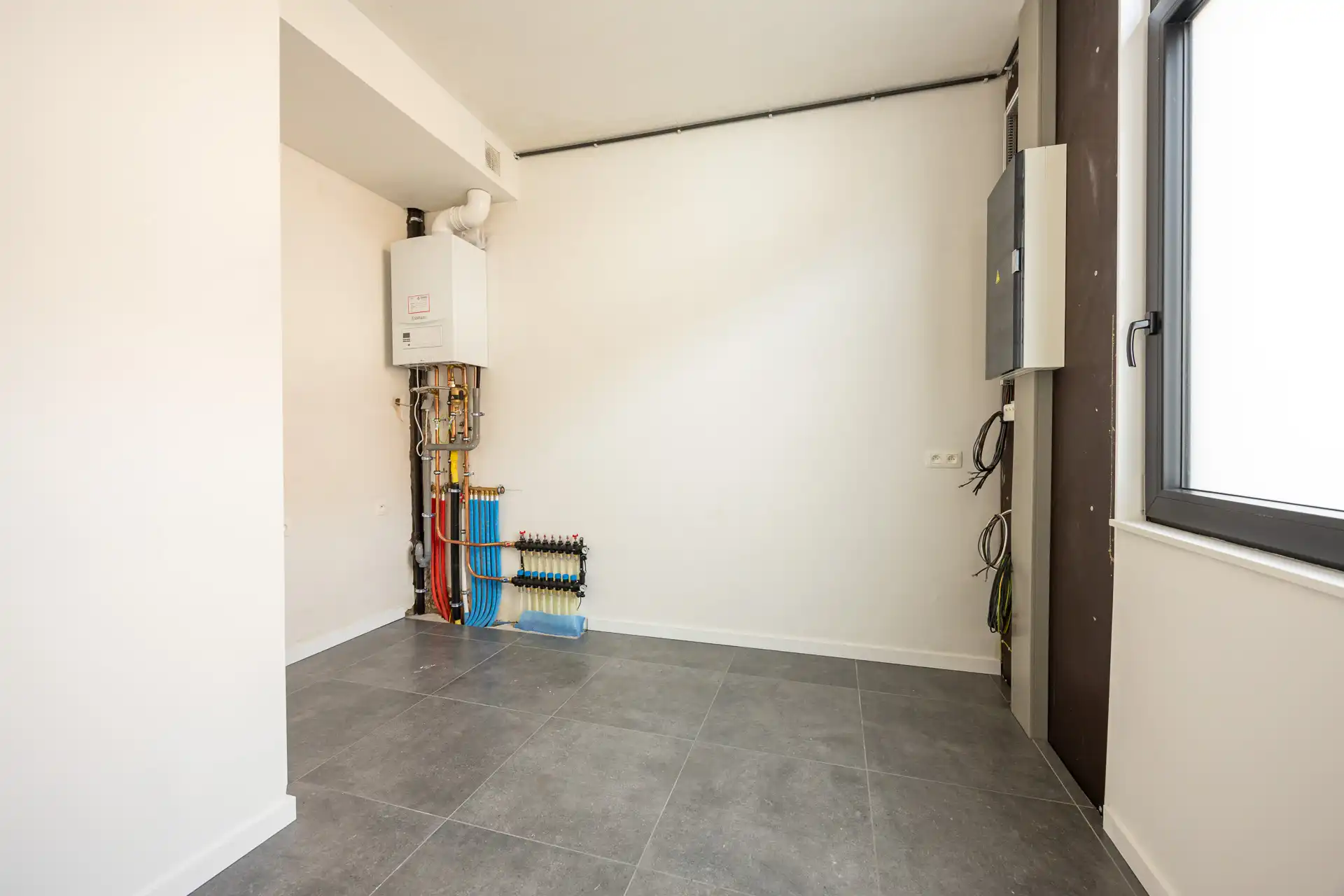 Vernieuwde arbeiderswoning foto 6