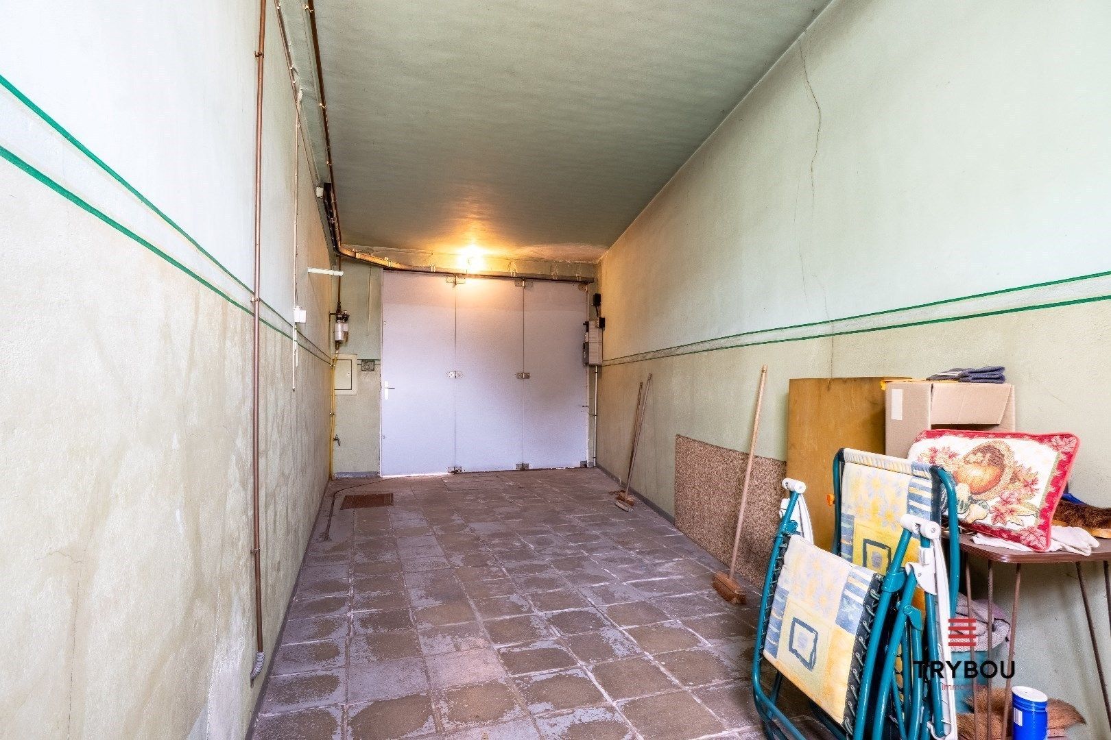 Centraal gelegen, degelijke woning met drie ruime slaapkamers foto 8