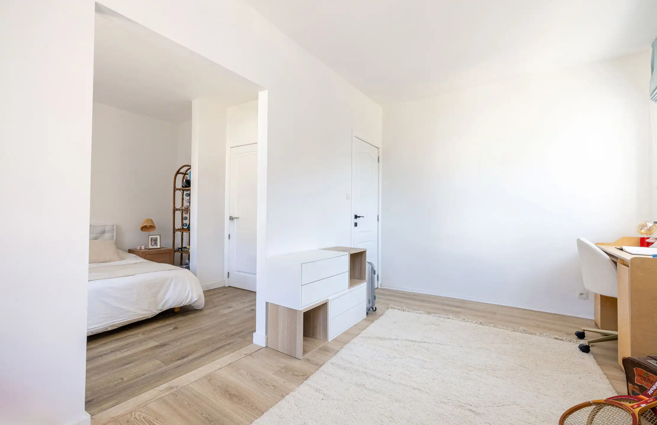 Mooi, volledig gerenoveerd huis - 4 slaapkamers foto 13