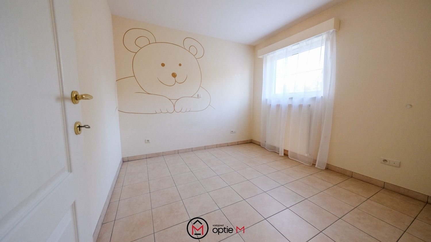 Investeringspand met handelsruimte en appartement in Merem Bilzen foto 18