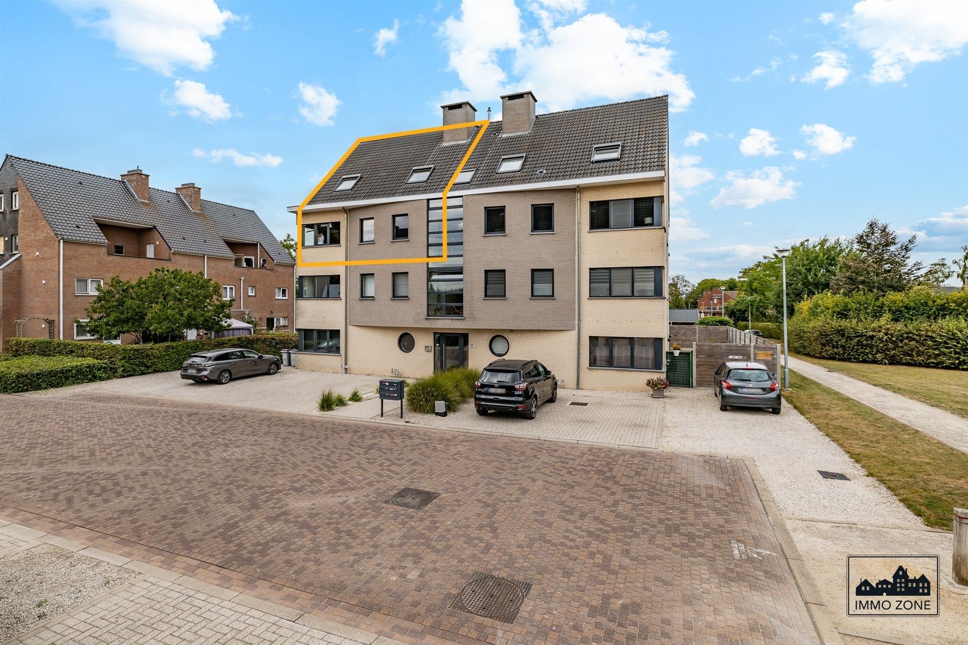 Uniek en energiezuinig 3-slaapkamer appartement van 192m² foto {{pictureIndex}}