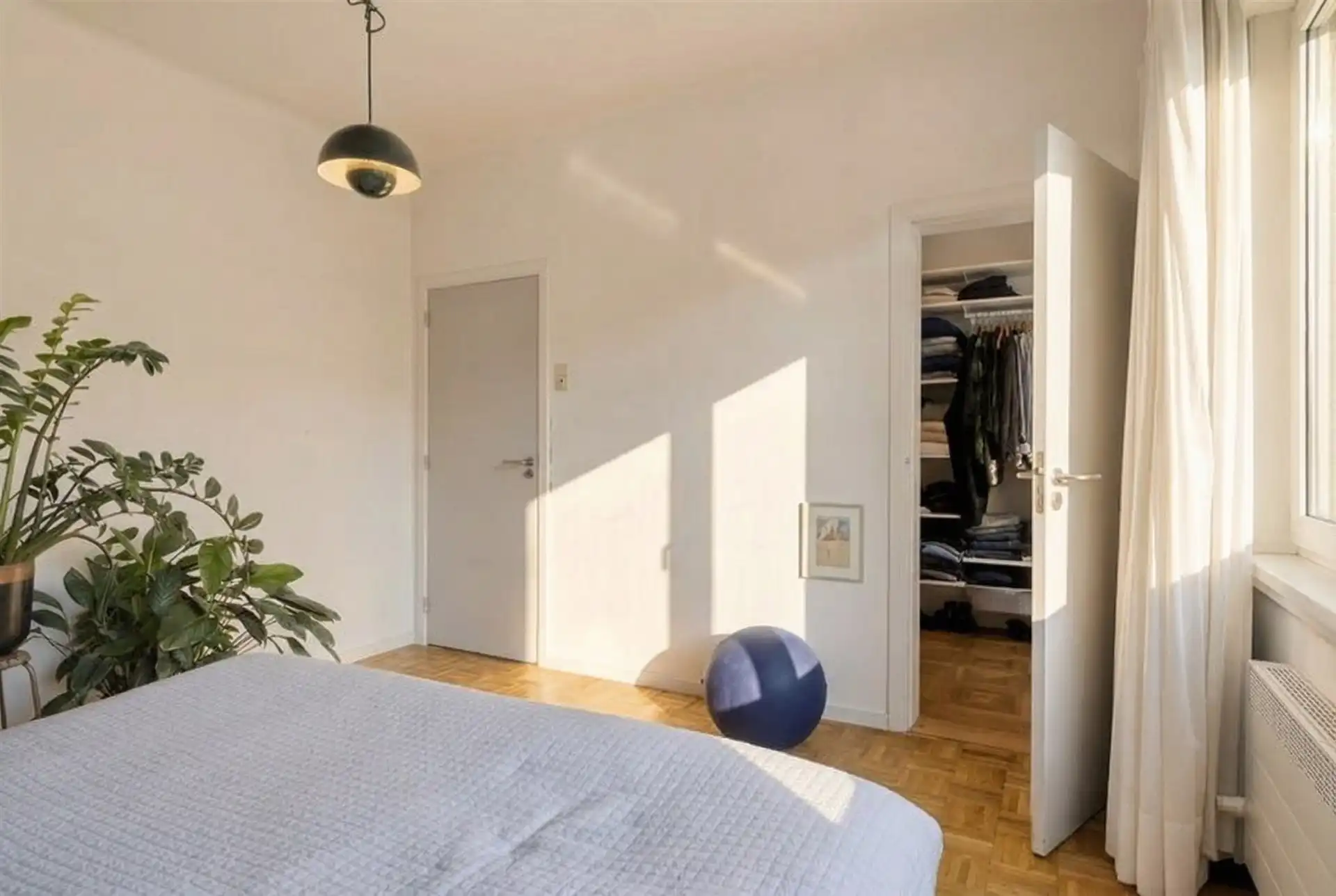 Sometimes the current of life moves the stones in the river foto 15