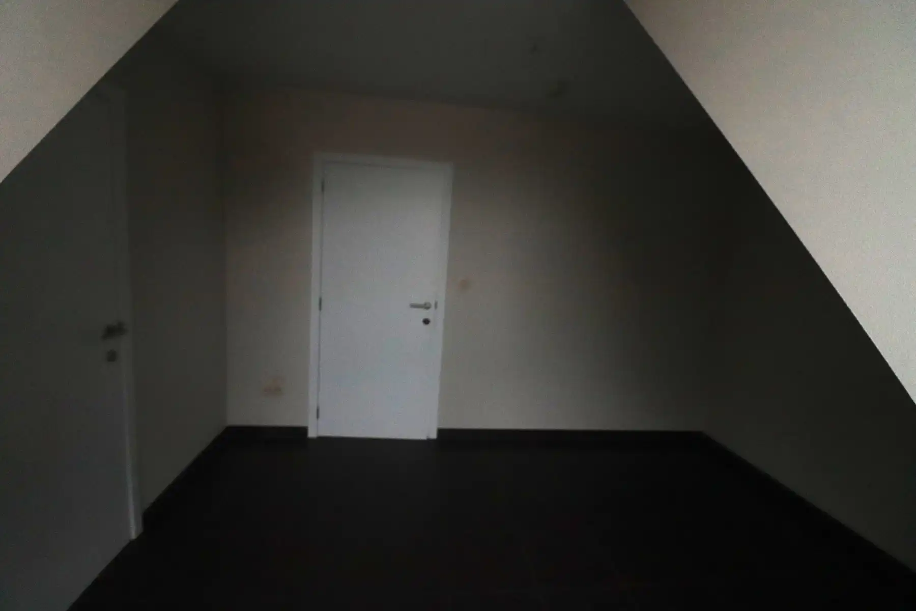 Een studio op de tweede verdieping rechts - met terras en garage foto 8
