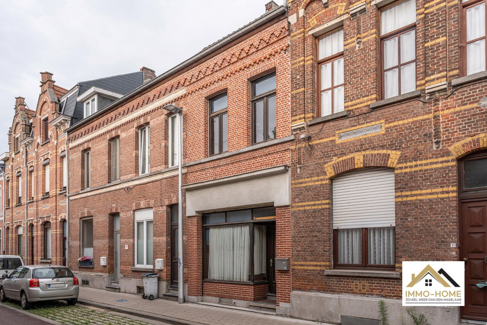 Te renoveren woning met vele mogelijkheden  foto 2