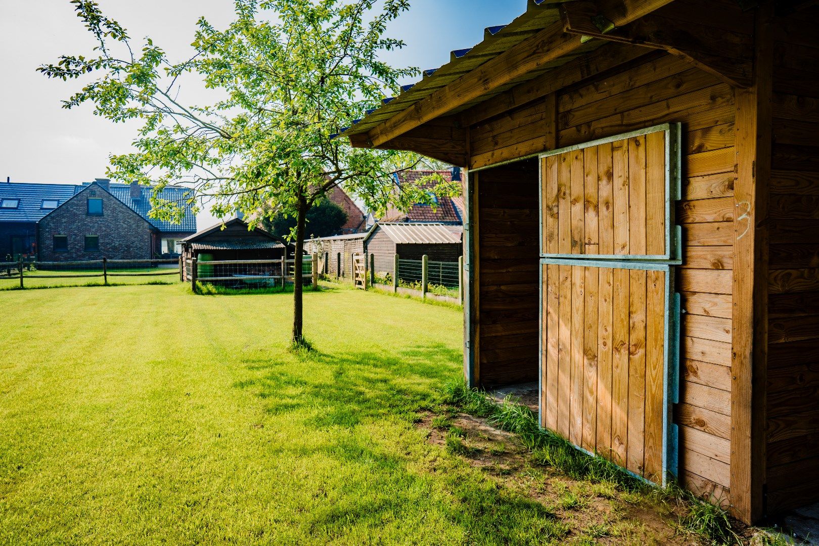 Woning met 3 slpks, tuin én stal  op 1.105 m² te lembeke foto 6