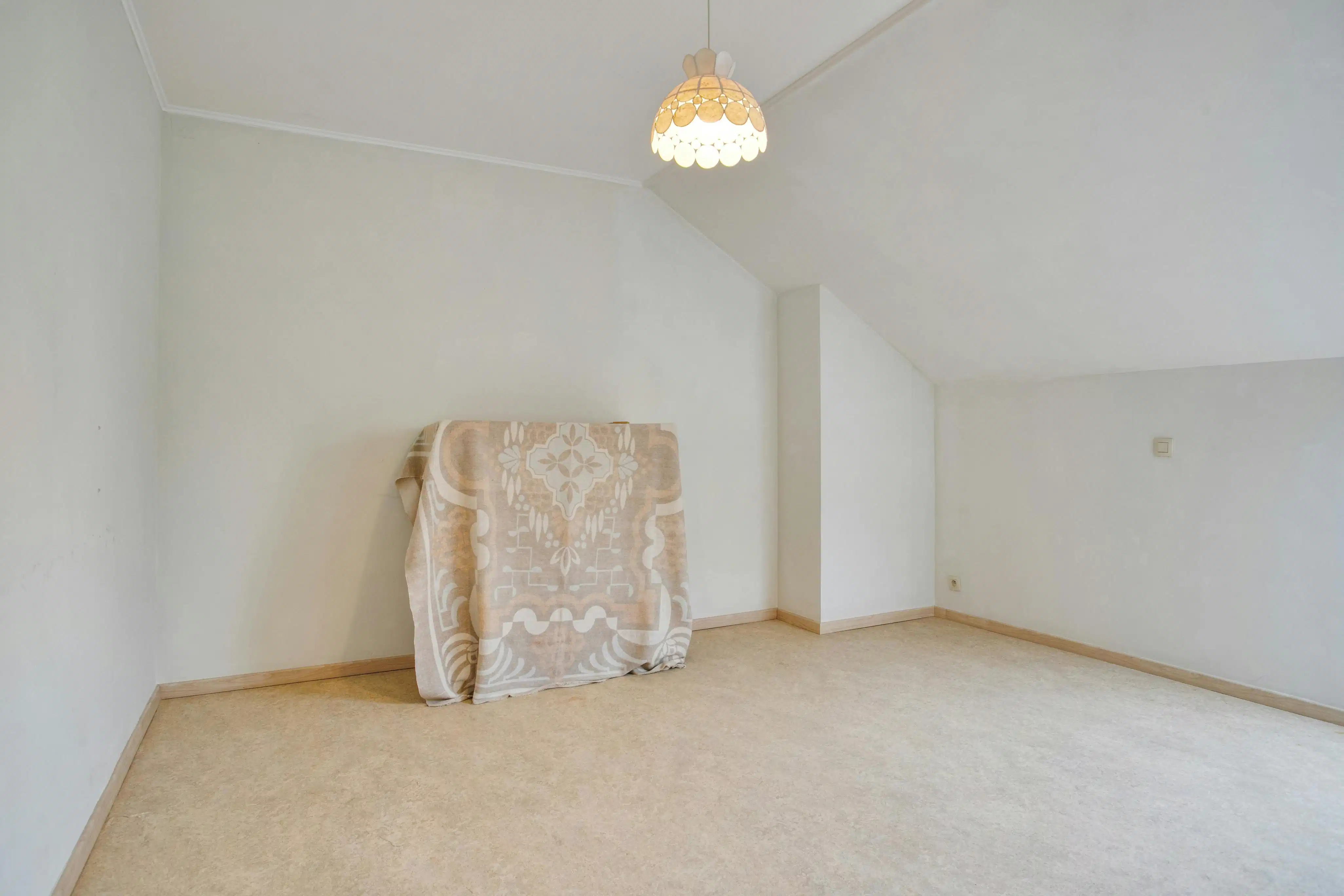 Gezellig huis te koop op een centrale ligging in Izegem. foto 12