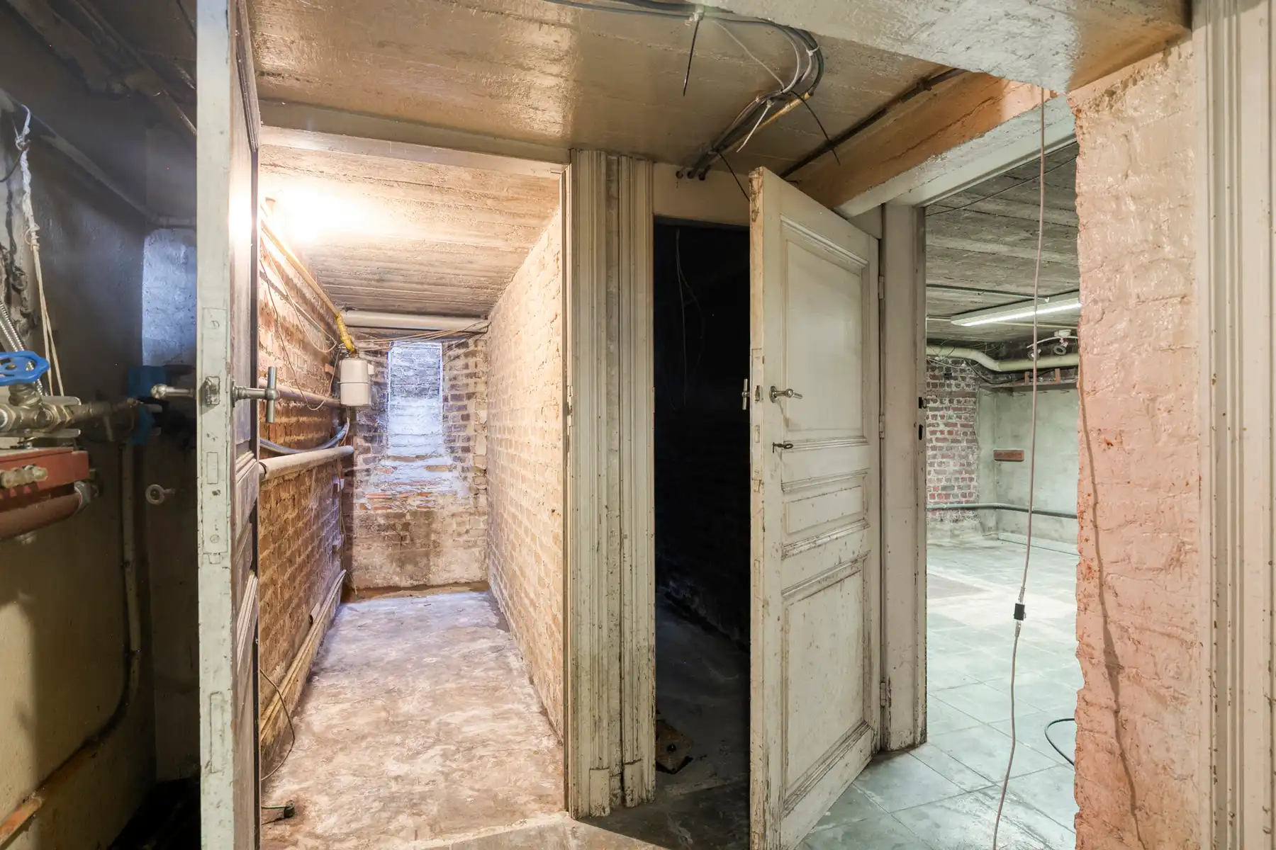 Eengezinswoning met 3 kamers, inrichtbare zolder en tuin foto 21