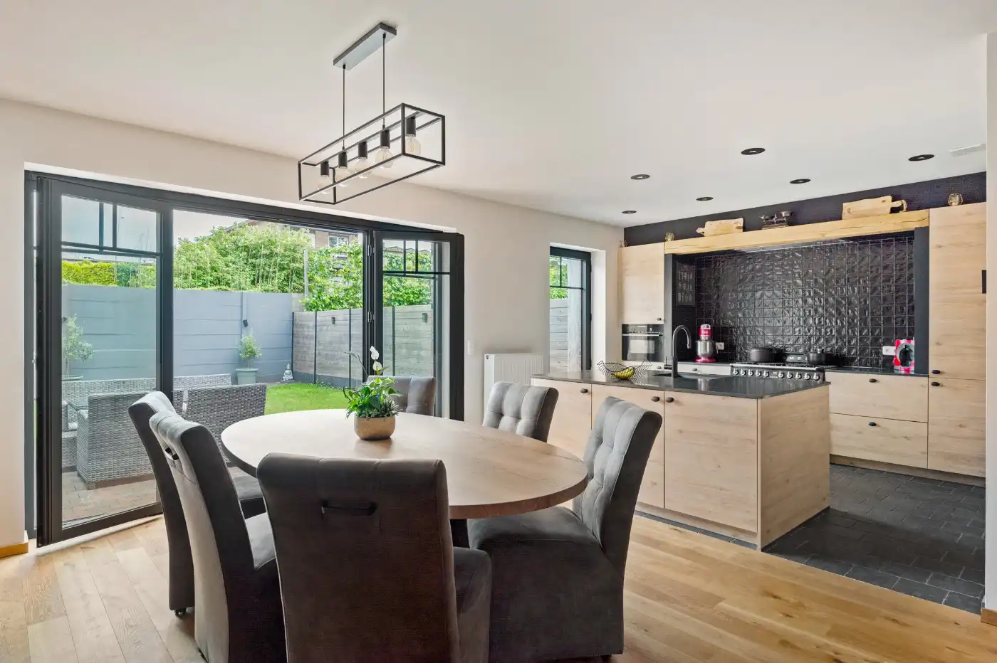 Riante, stijlvolle BEN-woning met 3 à 4 slpk, 2 badk., garage en tuin foto 5