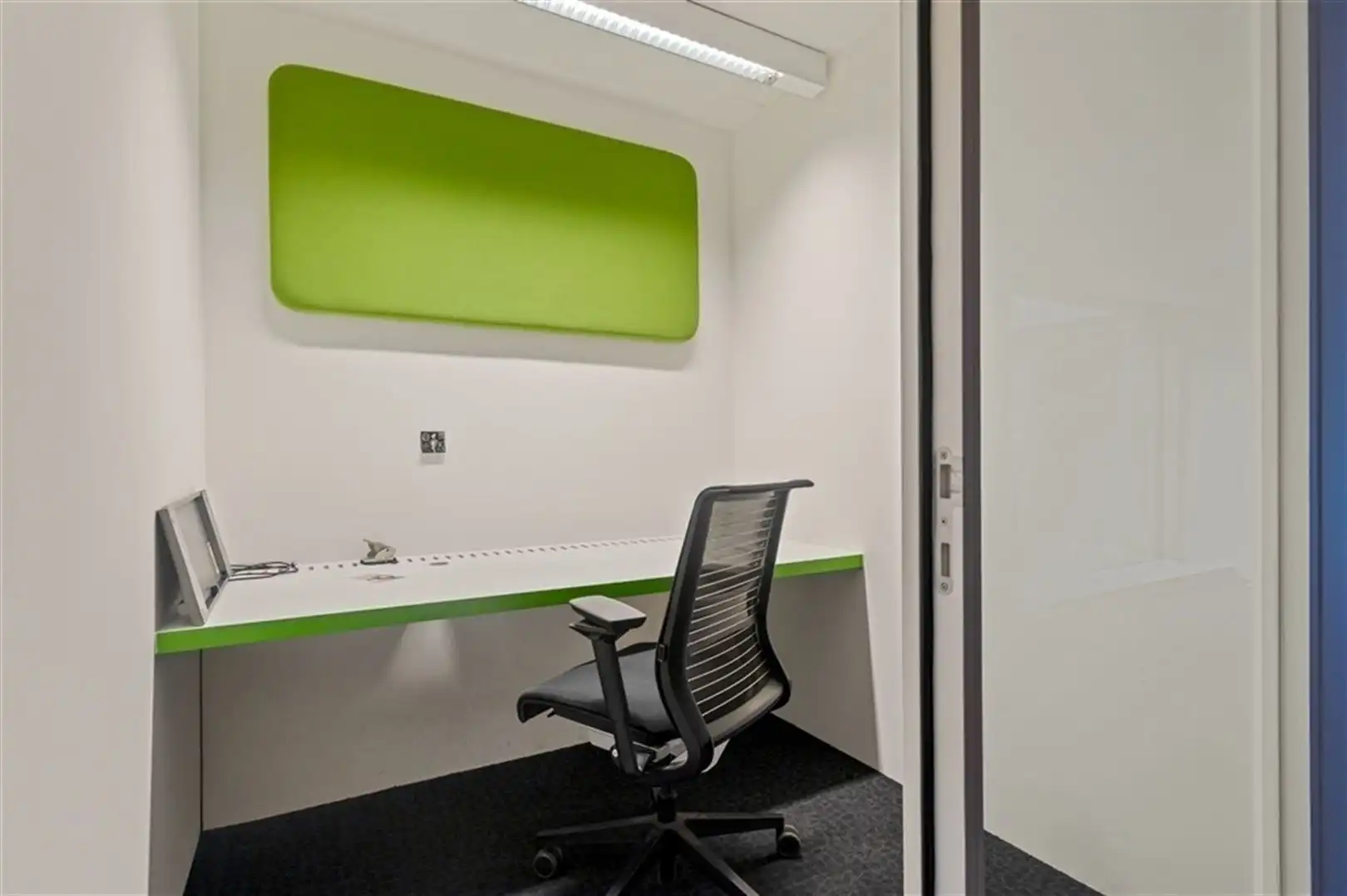 Magazijn + passief kantoorgebouw foto 19