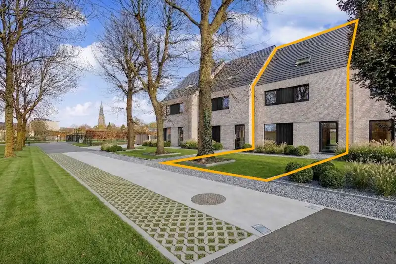 Huis te koop foto {{pictureIndex}}