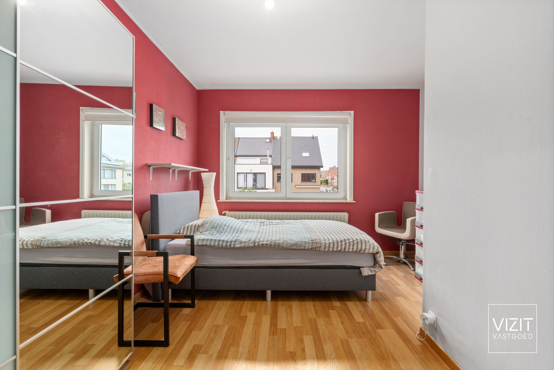 Ruime woning met tuin en garage in rustige woonwijk!  foto 14