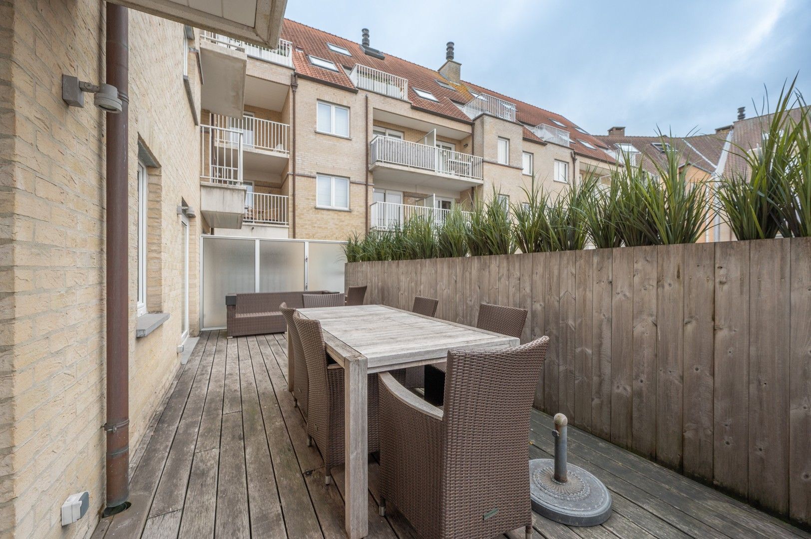 Modern en instapklaar appartement met drie slaapkamers, centraal gelegen in het bruisende centrum van Knokke. foto 19