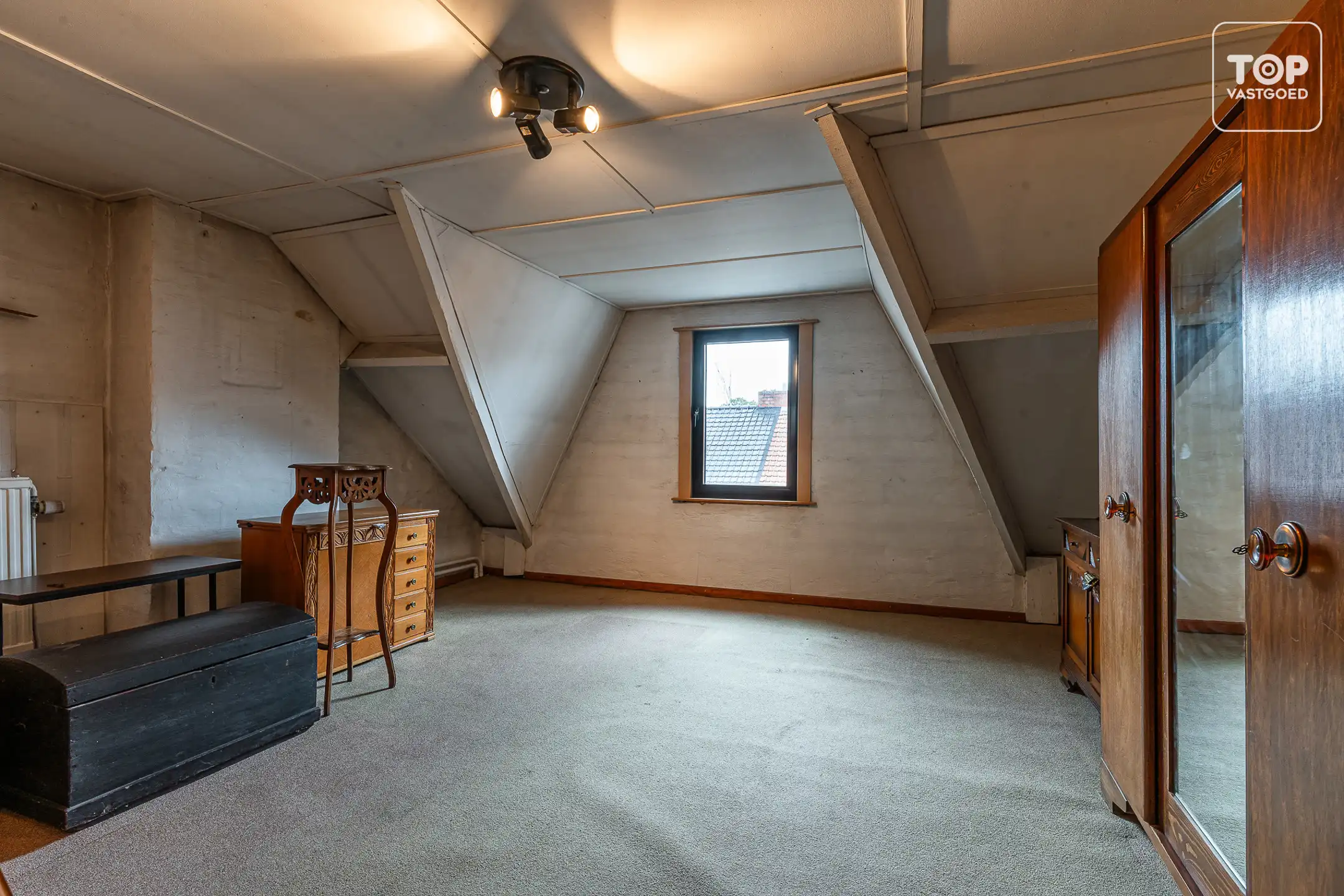 Gezinswoning met 3 slaapkamers op gunstige locatie.  foto 16