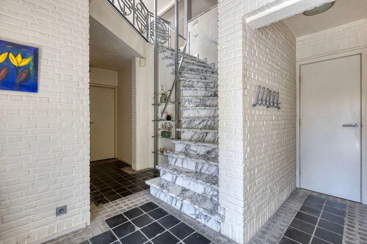 Authentieke hoevewoning met gezellige binnenkoer foto 5