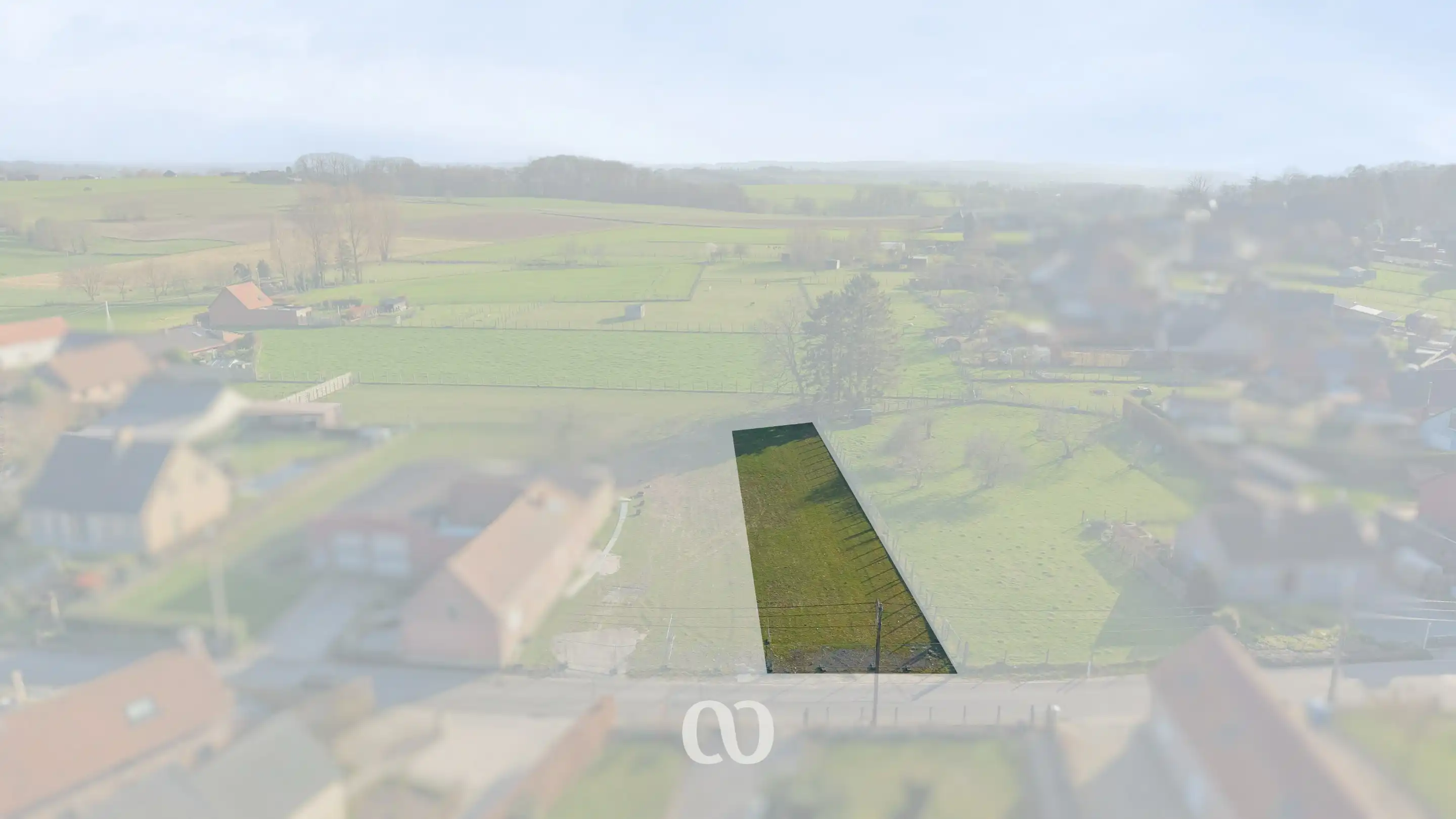 Prachtig gelegen zuid gerichte bouwgrond foto {{pictureIndex}}