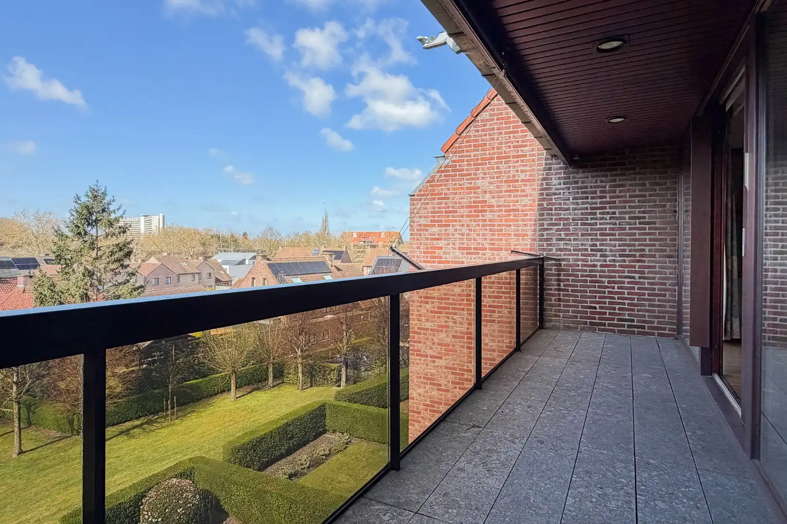 Ruim app met 2 slpks en zonnig terras te Kristus Koning foto 5