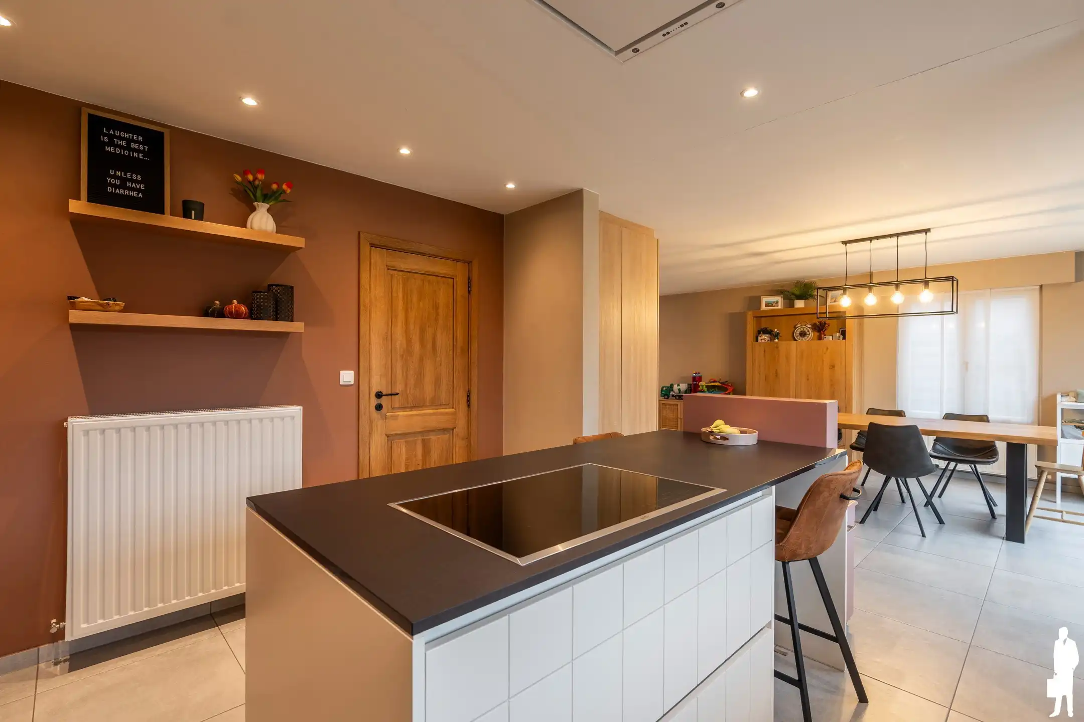 Verzorgde gezinswoning met 3 slaapkamers te Sint-Lenaarts foto 4