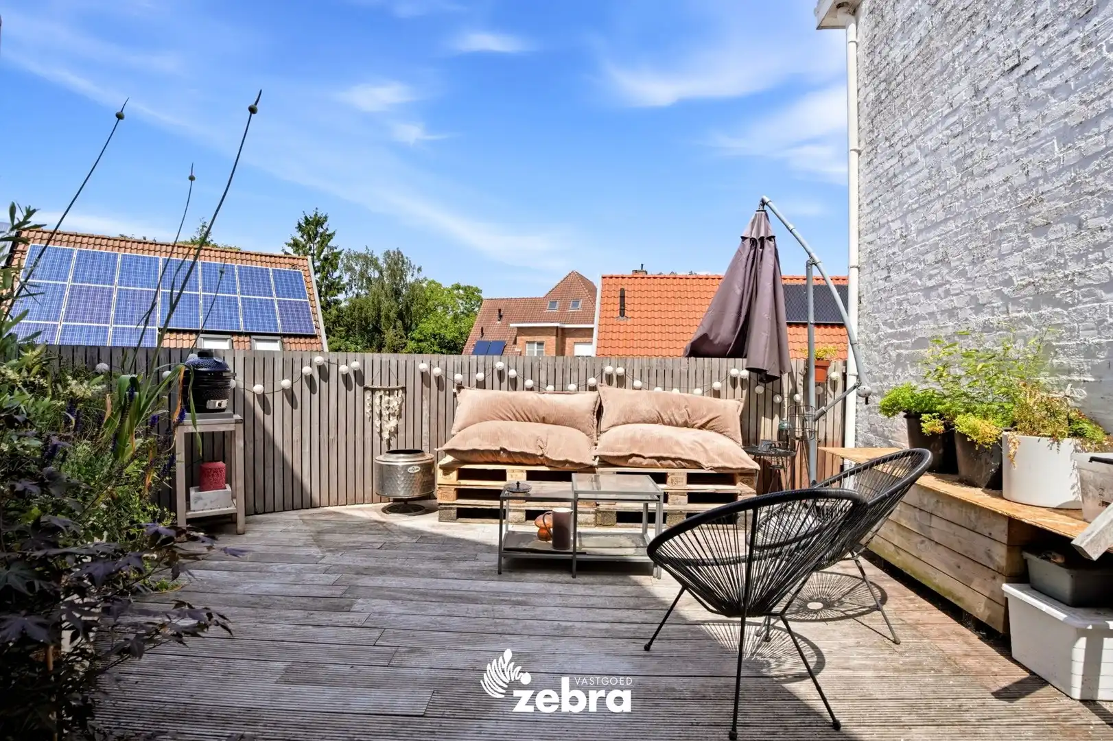 Recent gerenoveerde woning nabij centrum Brugge met 3 slaapkamers en zonnig terras! foto 3