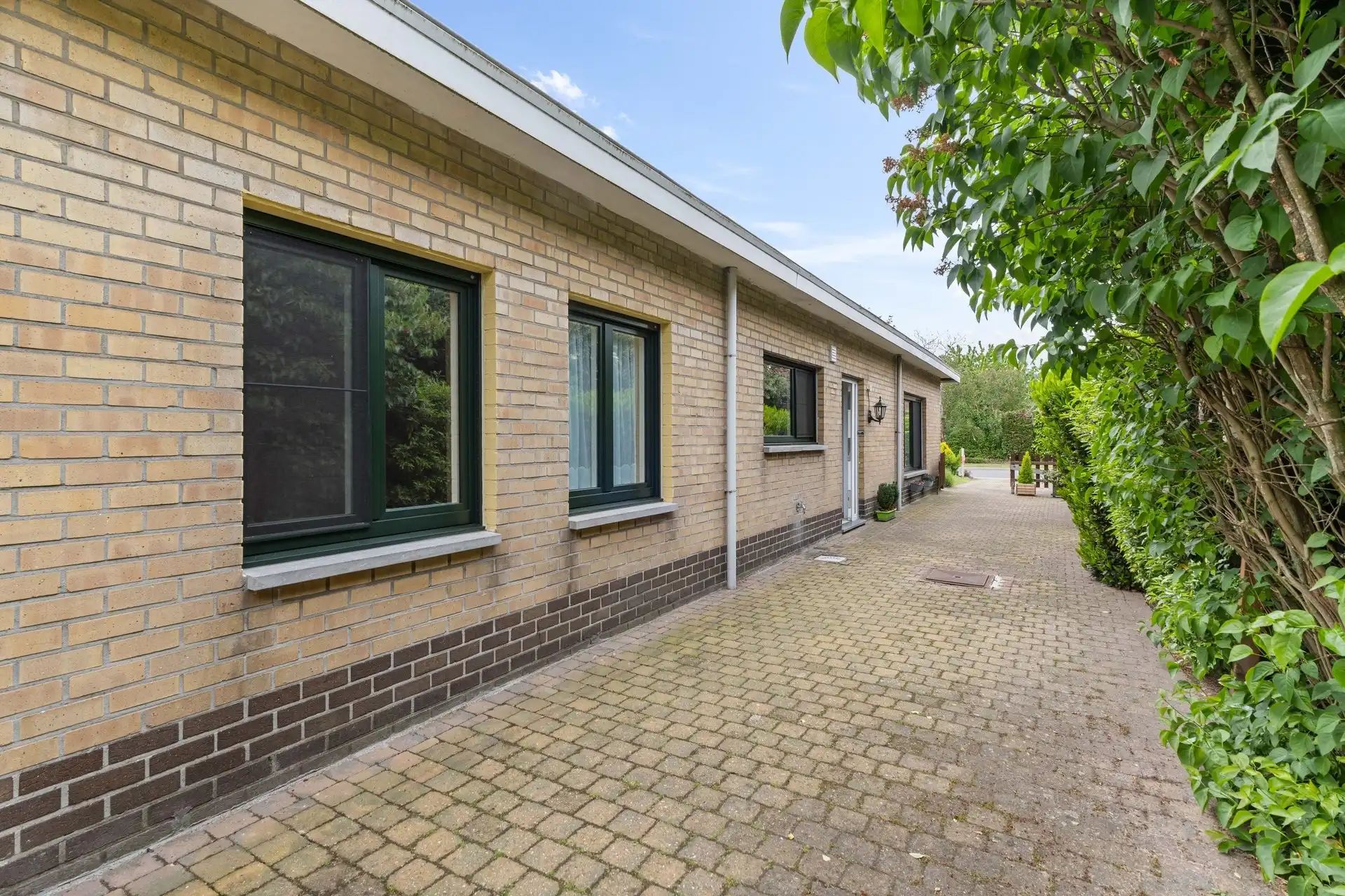 Verzorgde Bungalow in het rustige klein sinaai foto 18