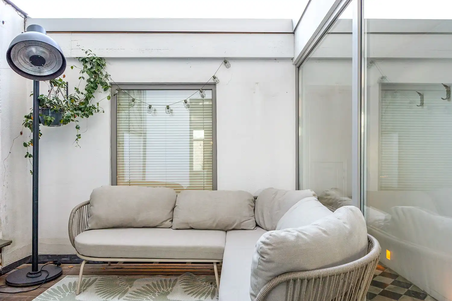 Royale en karaktervolle duplex van 148 m², 3 slpks, terras en zicht op het Kattendijkdok op ‘t Eilandje foto 8