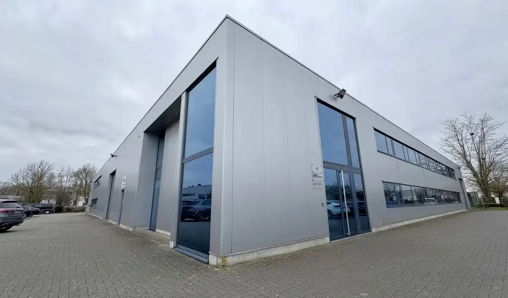 Instapklaar kantoor te huur nabij E313/E34 te Wommelgem foto 28