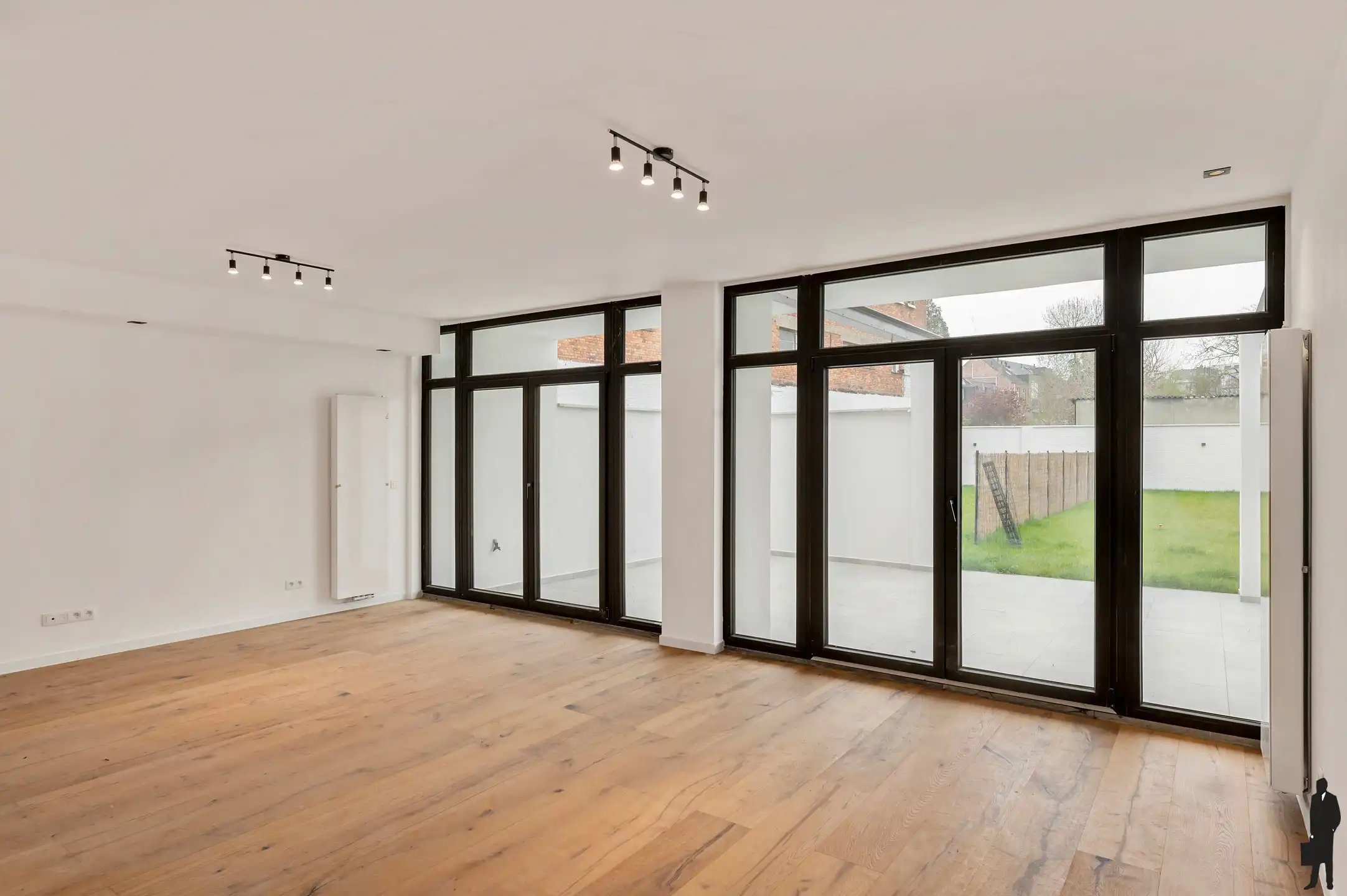 Prachtig gerenoveerd appartement met 2 slaapkamers en ruime tuin van 263 m² nabij het centrum van Mechelen. foto 7