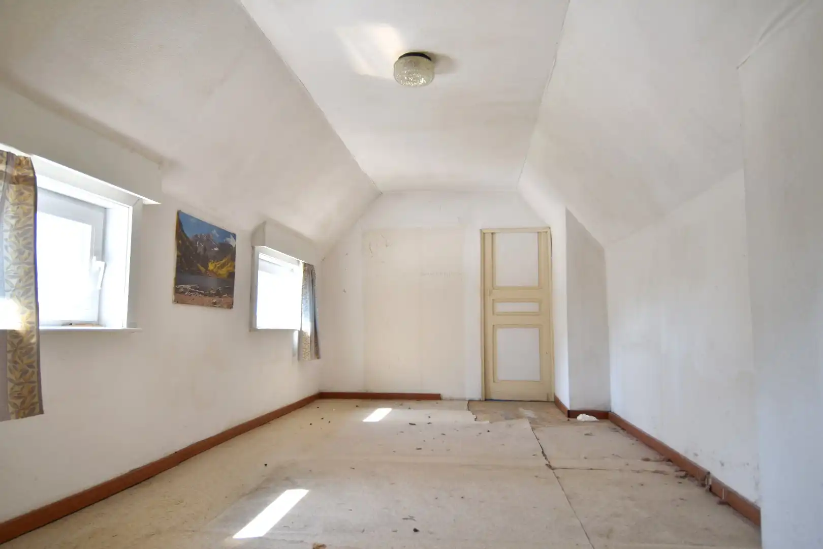 Karaktervolle woning met 3 slaapkamers en naastgelegen polyvalente ruimte (ca. 105 m²) te koop in Beveren-Leie foto 16