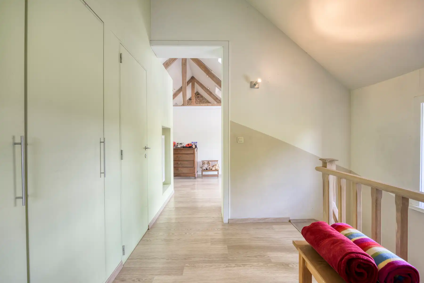 Ruime Charmewoning op topligging foto 17