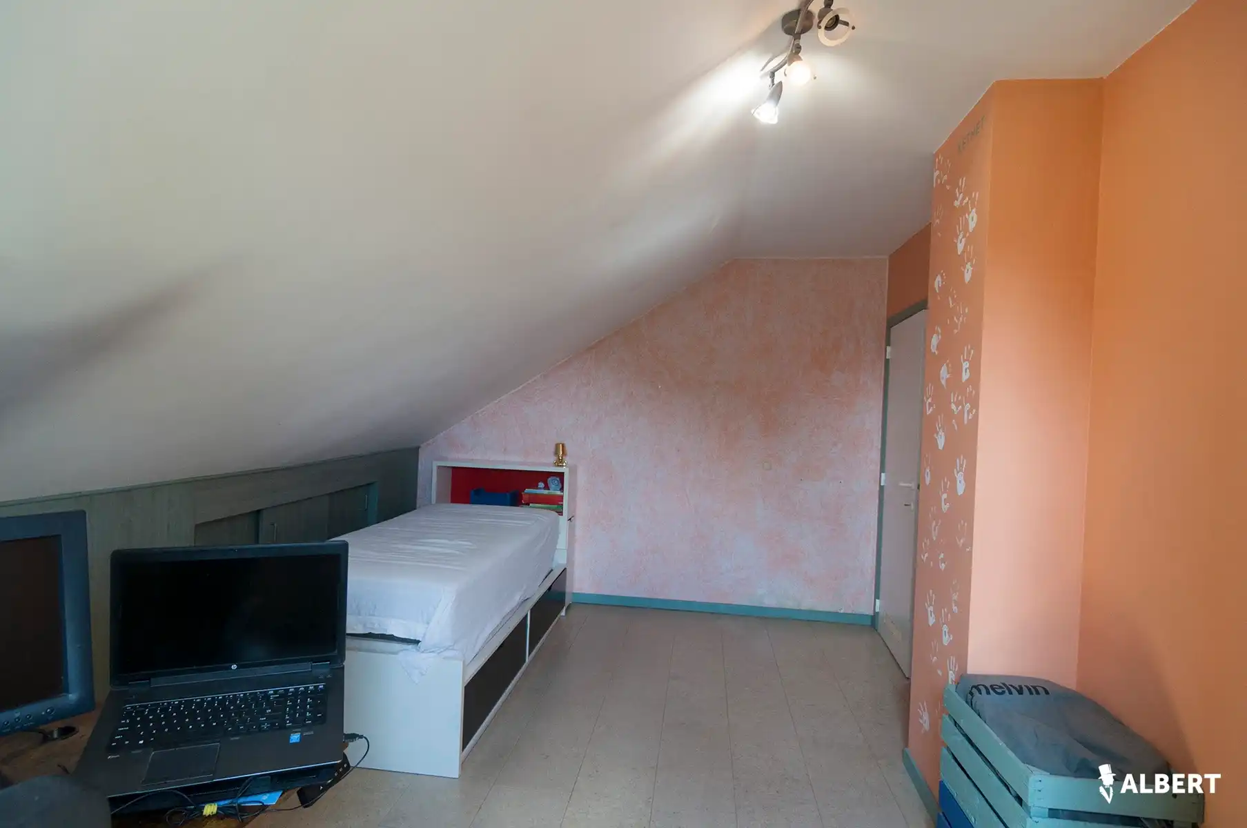  Ruime woning van 239m² op groot perceel  in Diepenbeek! foto 21