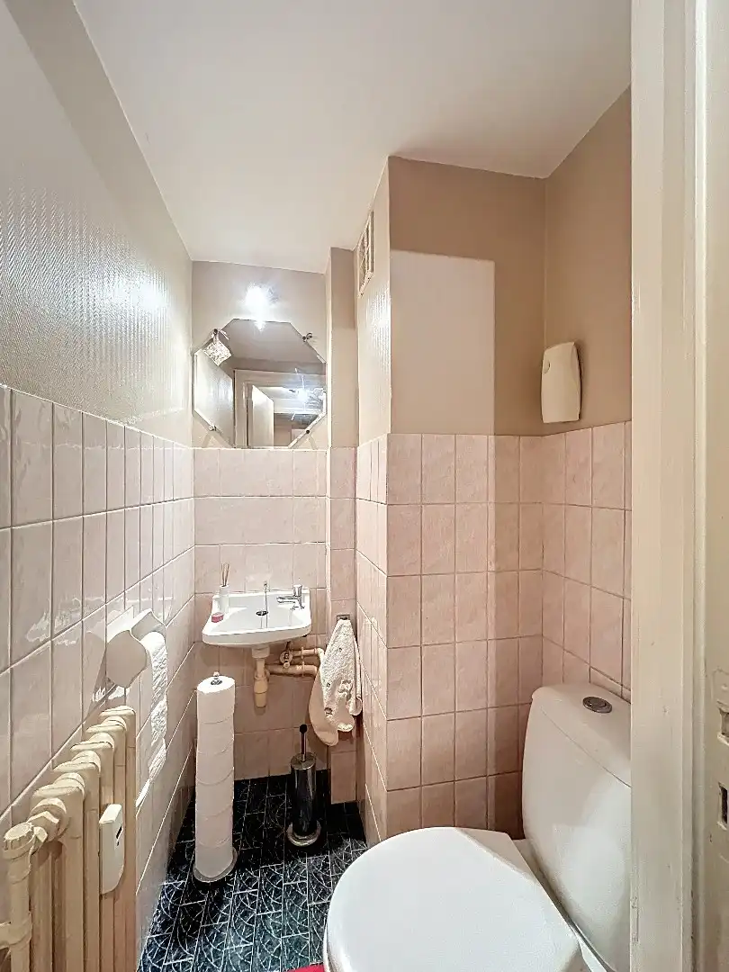 Op te frissen appartement met topligging aan het Marie-Joséplein. foto 10