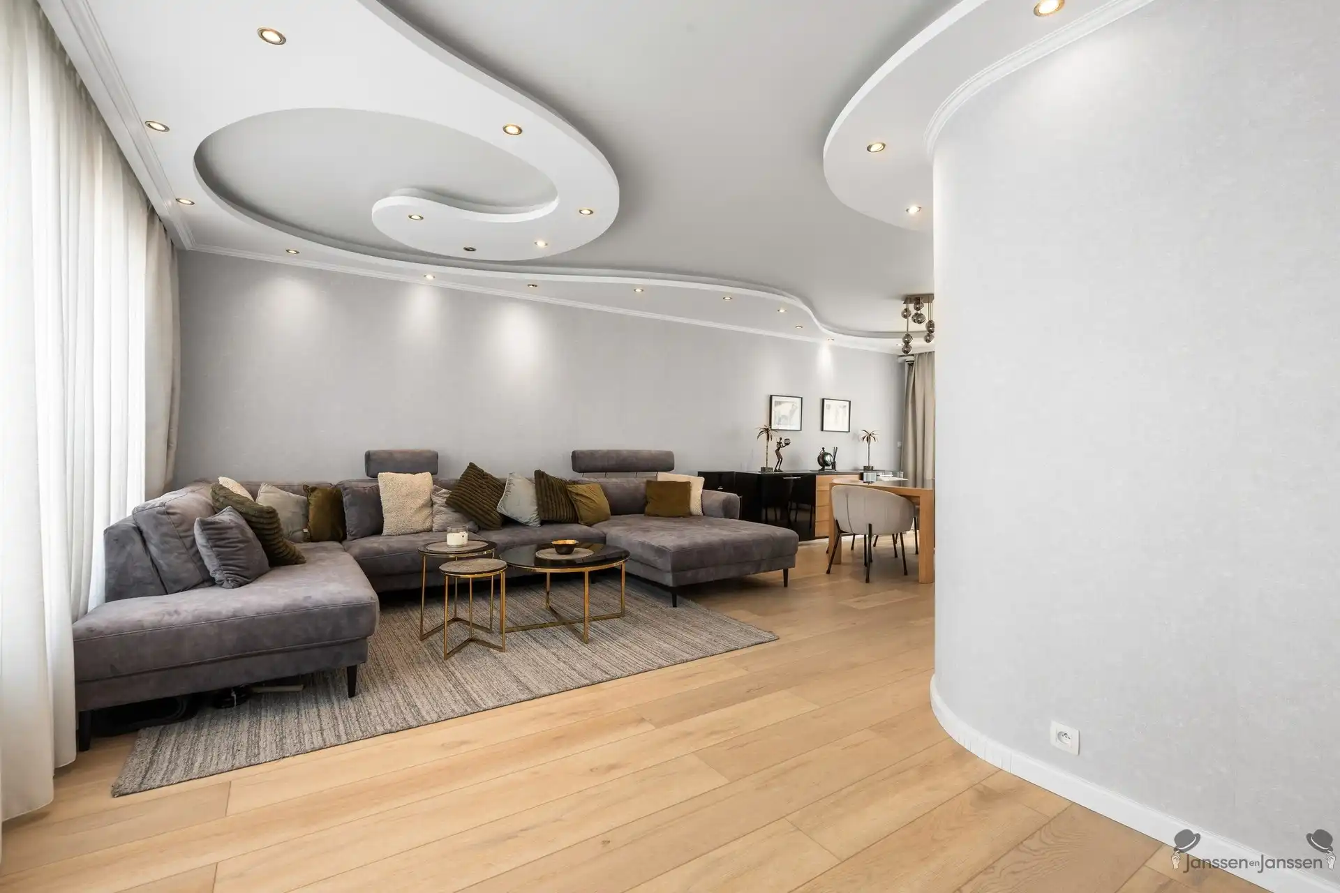 Instapklare bel-etage met 3 à 5 slpk's in Ekeren foto 6