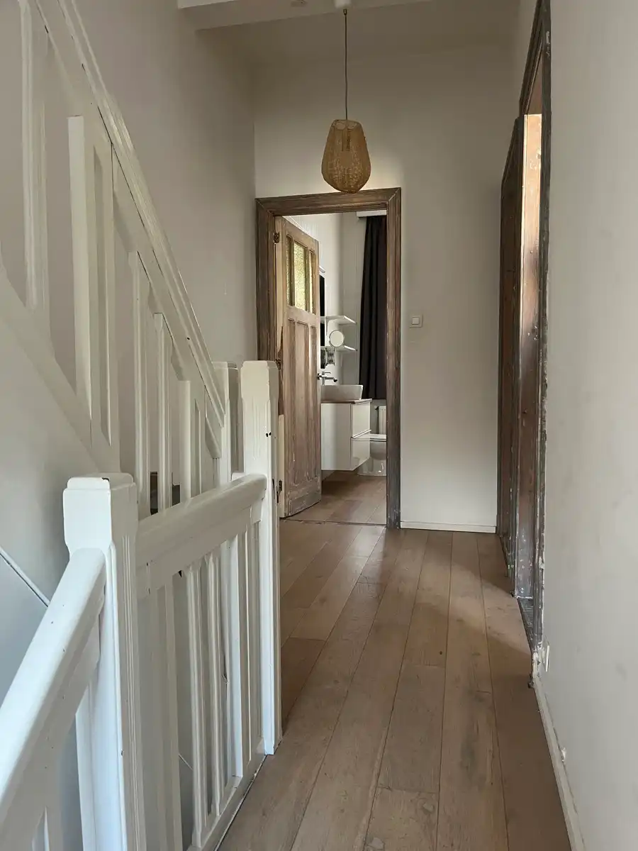 Charmant duplex-appartement met 2 slaapkamers en tuin in hartje Merksplas. foto 2