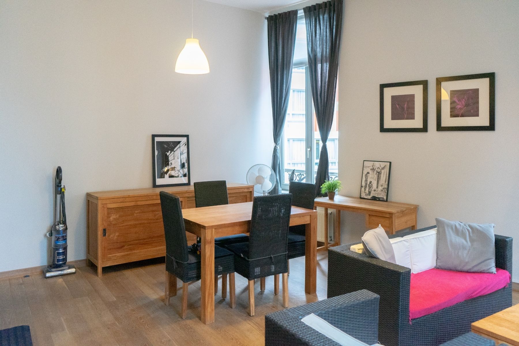 Bemeubeld appartement vlakbij Zuid foto 2